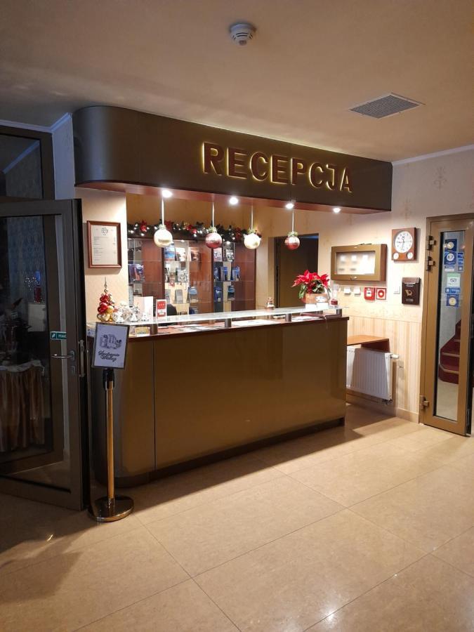 Hotel Koch Кентшин Экстерьер фото