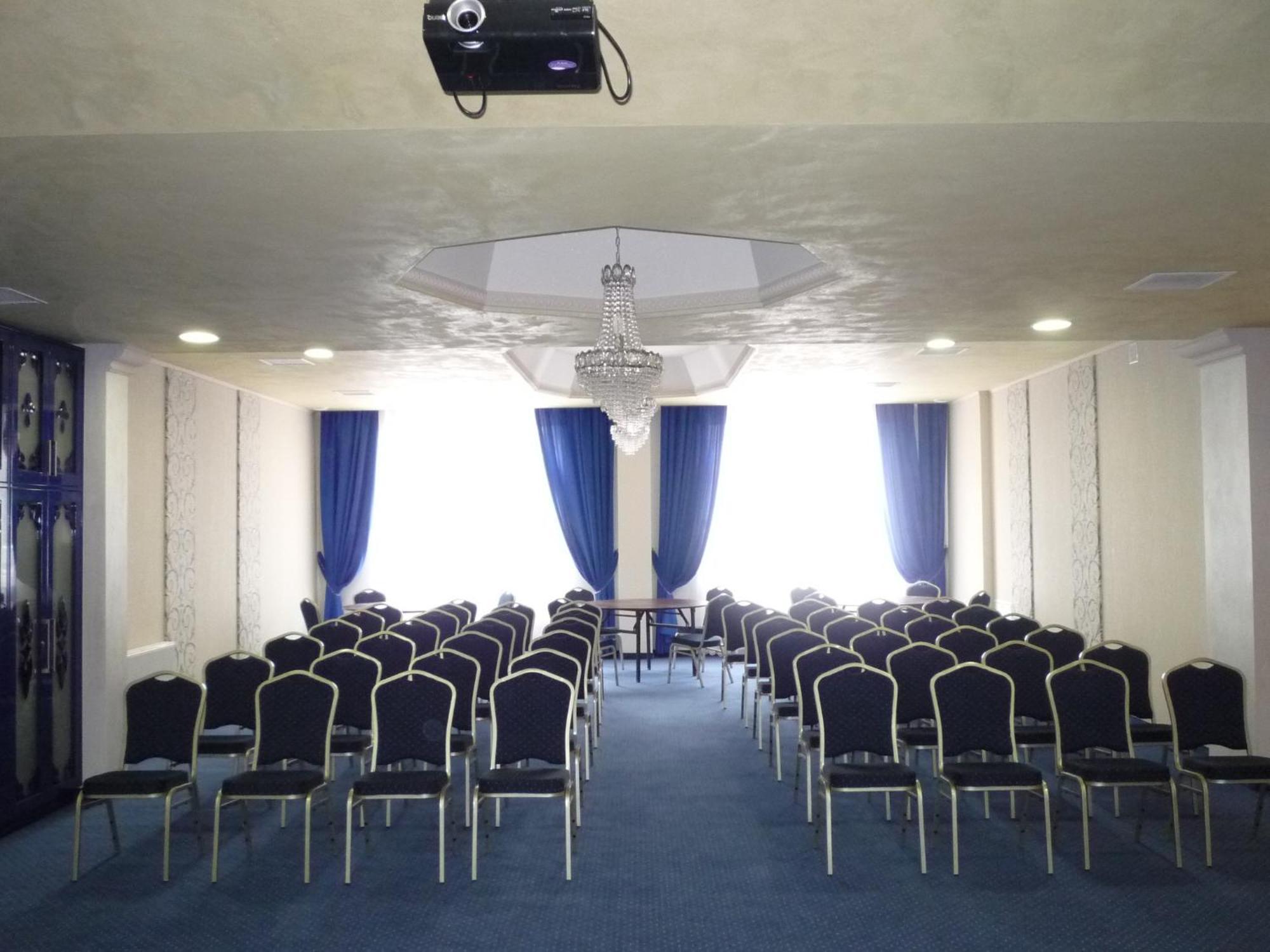 Hotel Koch Кентшин Экстерьер фото